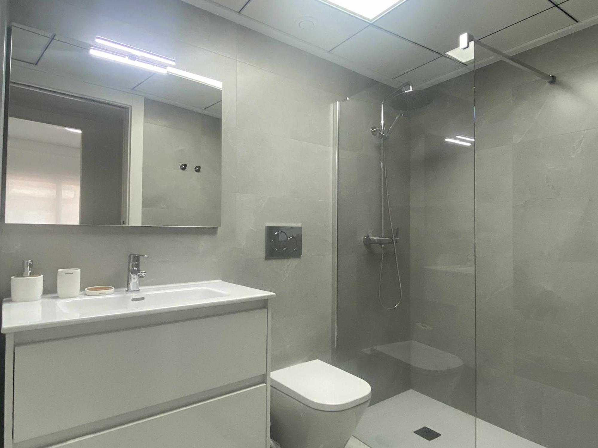Moderno Apartamento A 200M De La Playa 托雷维耶哈 外观 照片