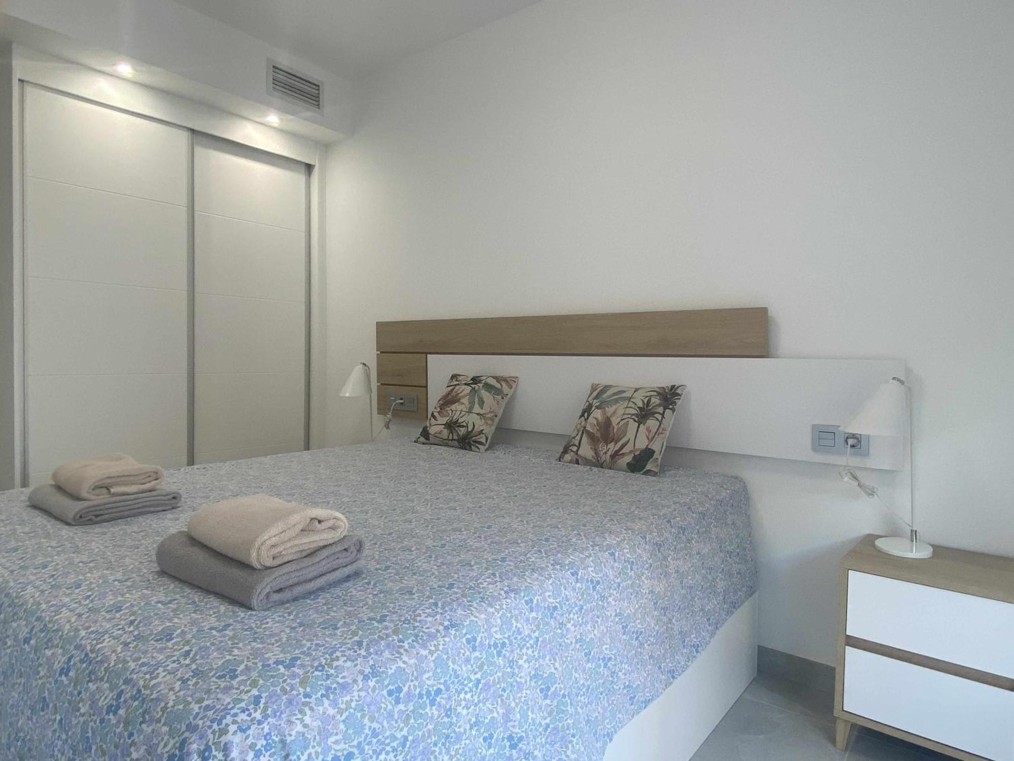 Moderno Apartamento A 200M De La Playa 托雷维耶哈 外观 照片