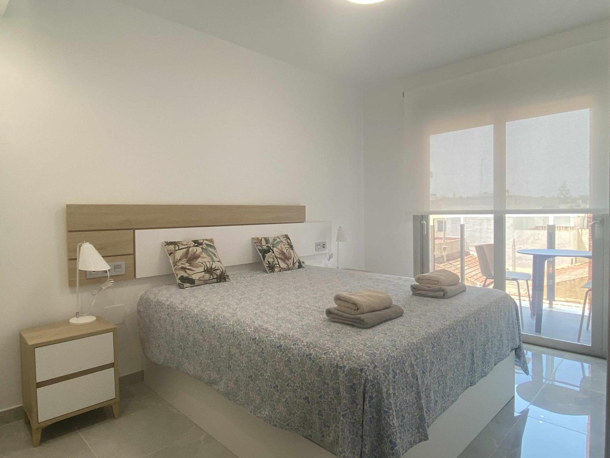 Moderno Apartamento A 200M De La Playa 托雷维耶哈 外观 照片